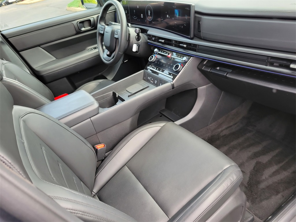 used 2025 Hyundai Santa Fe car, priced at $40,877