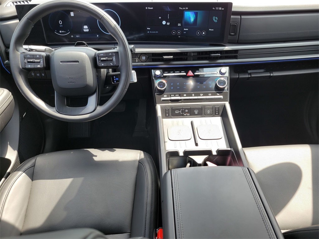 used 2025 Hyundai Santa Fe car, priced at $40,877