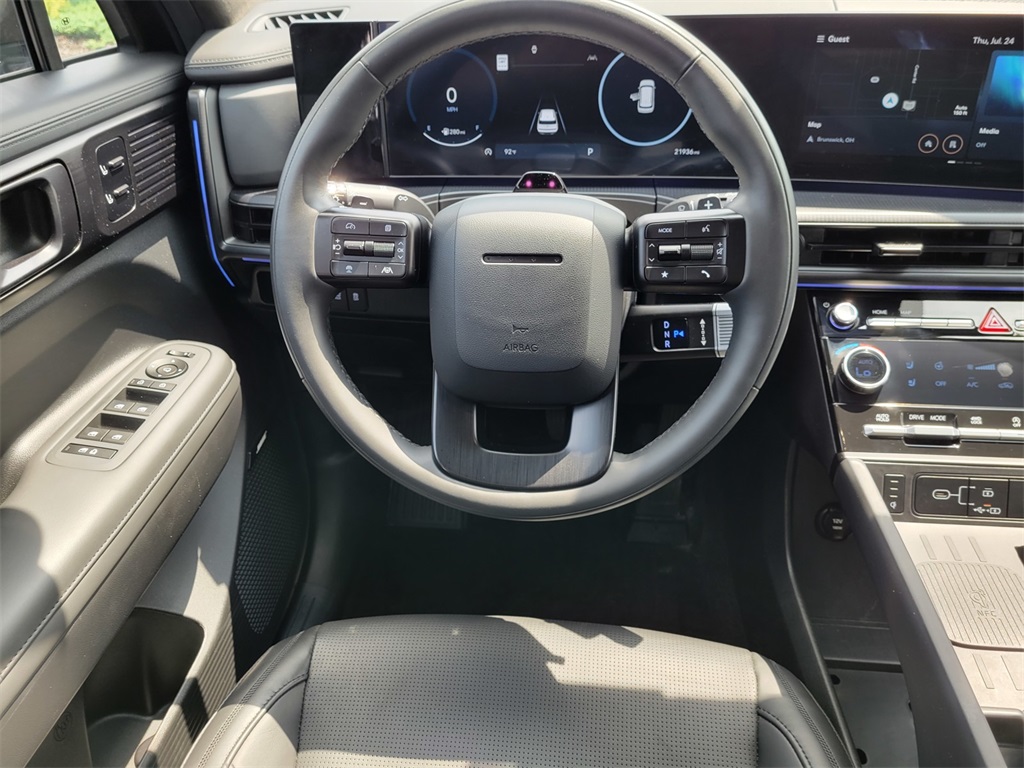 used 2025 Hyundai Santa Fe car, priced at $40,877