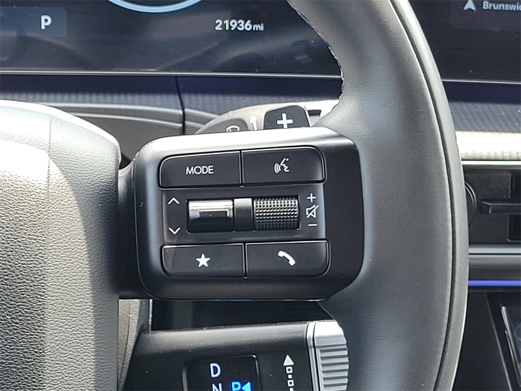 used 2025 Hyundai Santa Fe car, priced at $40,877