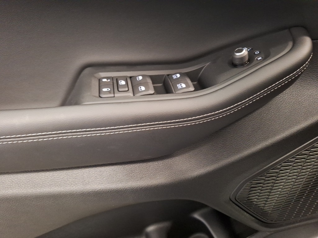 new 2025 Jeep Grand Cherokee car, priced at $50,485
