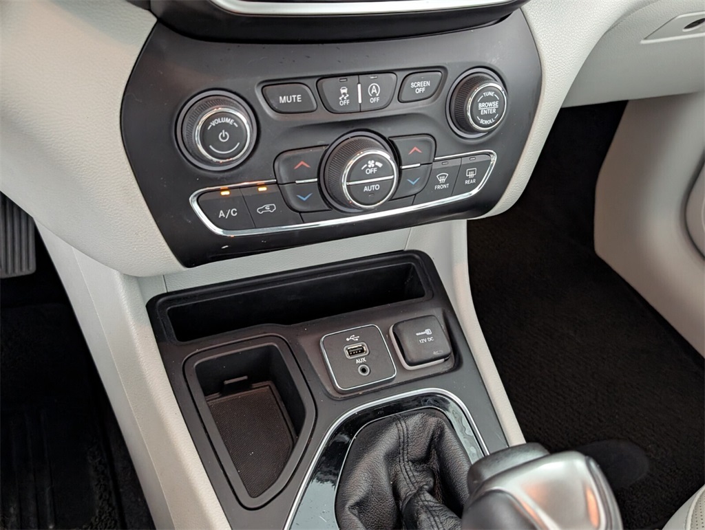 used 2019 Jeep Cherokee car, priced at $20,000