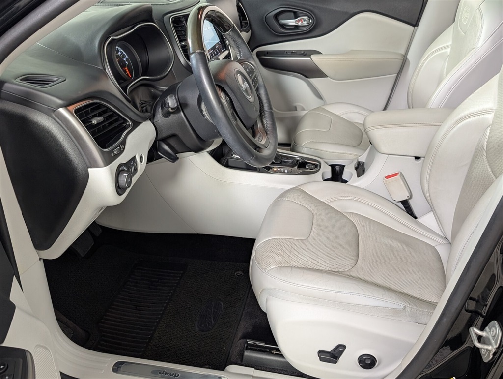used 2019 Jeep Cherokee car, priced at $20,000