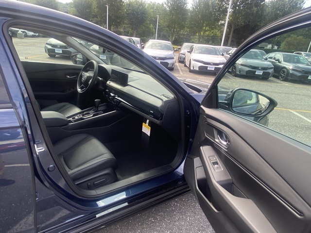 new 2025 Honda Accord Hybrid car, priced at $33,564