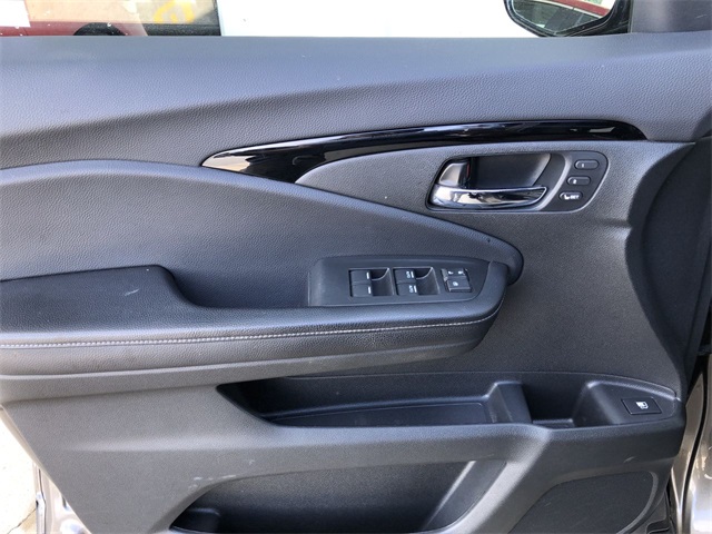 used 2020 Honda Ridgeline car, priced at $27,987