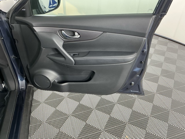 used 2016 Nissan Rogue car, priced at $7,155