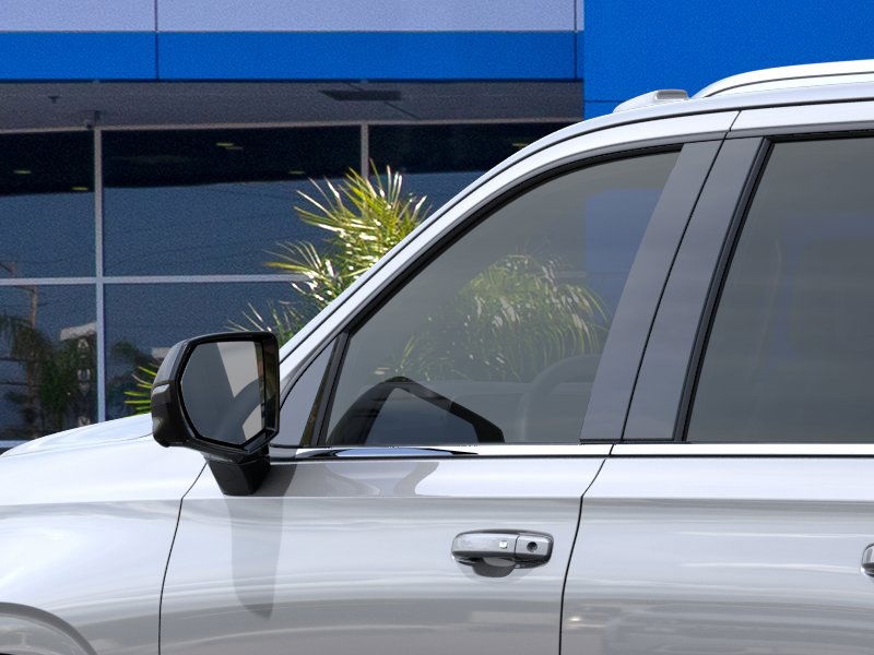 new 2025 Chevrolet Suburban car, priced at $76,020