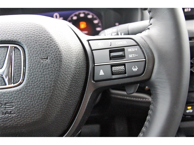 new 2025 Honda Accord Hybrid car, priced at $37,007