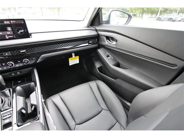 new 2025 Honda Accord Hybrid car, priced at $37,007