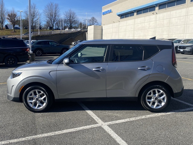 used 2024 Kia Soul car, priced at $17,365