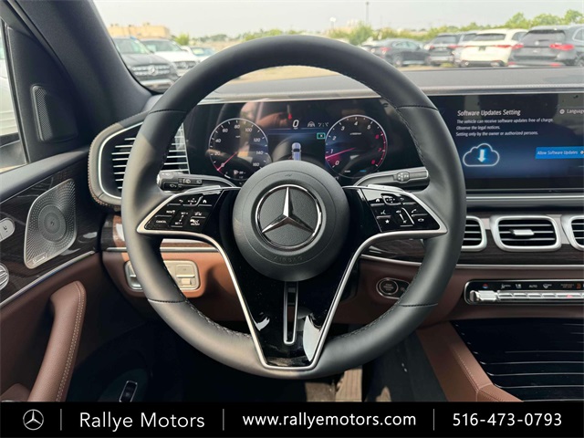 new 2025 Mercedes-Benz GLS car, priced at $92,935