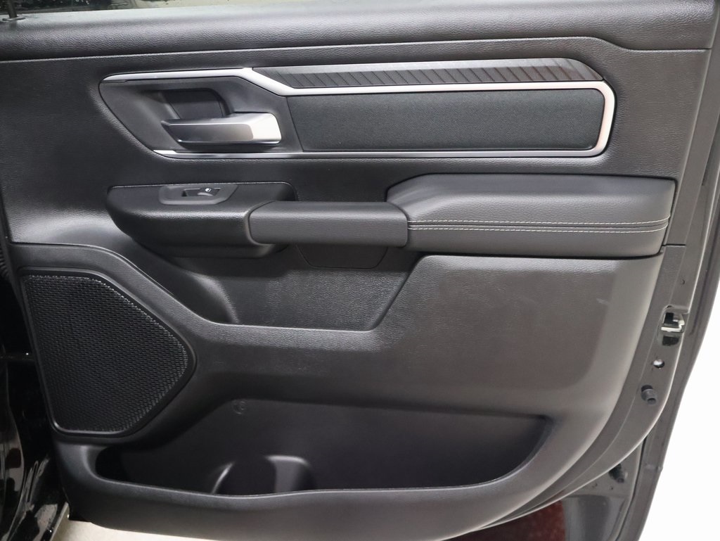 new 2025 Ram 1500 car, priced at $48,577