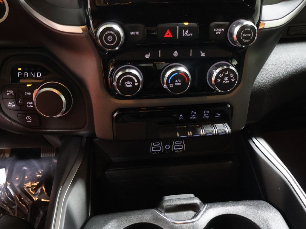 new 2025 Ram 1500 car, priced at $48,577