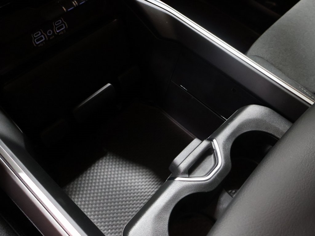 new 2025 Ram 1500 car, priced at $48,577