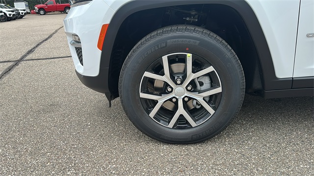 new 2025 Jeep Grand Cherokee car, priced at $44,494