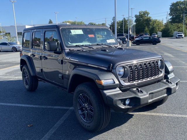 new 2025 Jeep Wrangler car, priced at $35,355
