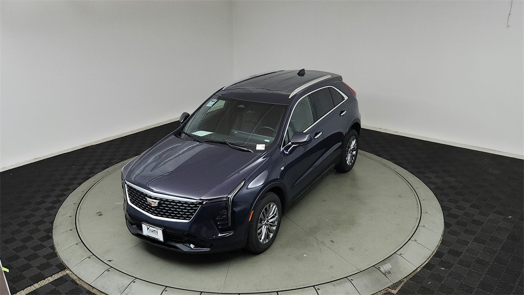 used 2024 Cadillac XT4 car, priced at $35,540