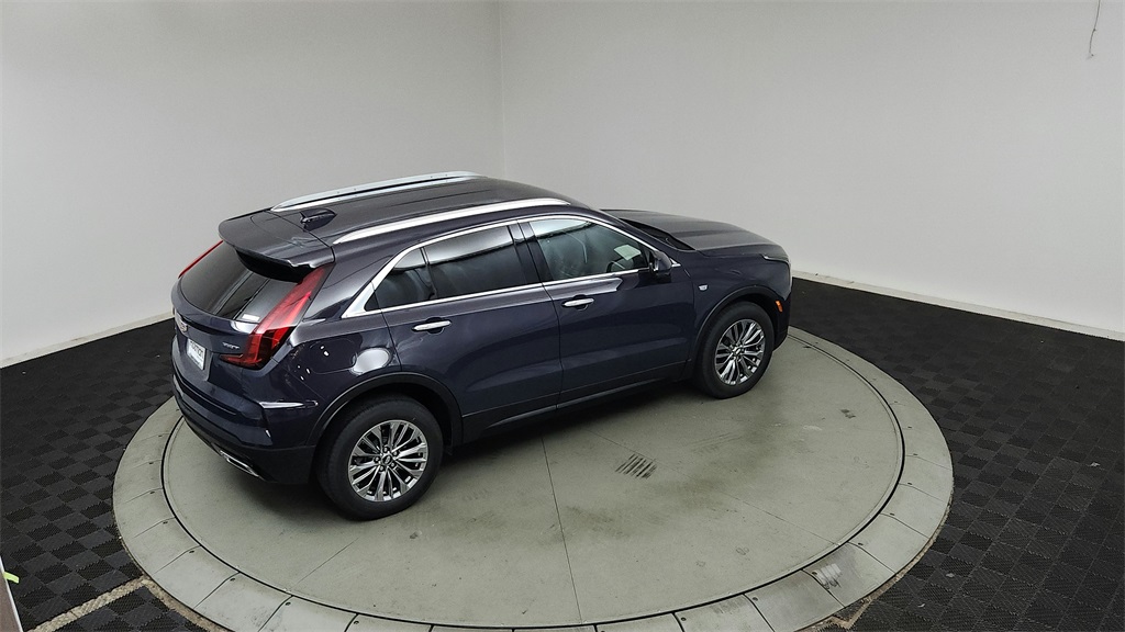 used 2024 Cadillac XT4 car, priced at $35,540