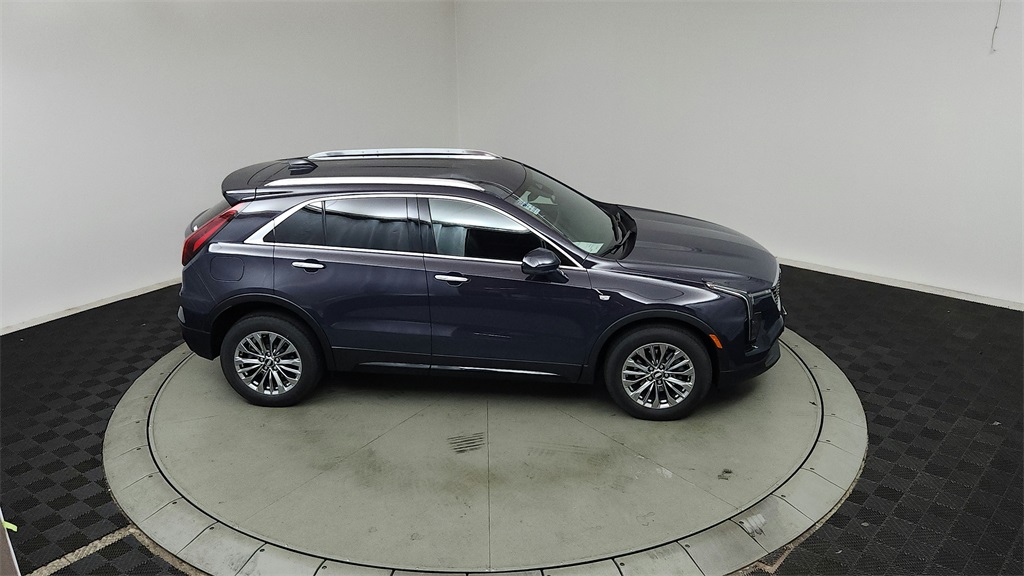 used 2024 Cadillac XT4 car, priced at $35,540