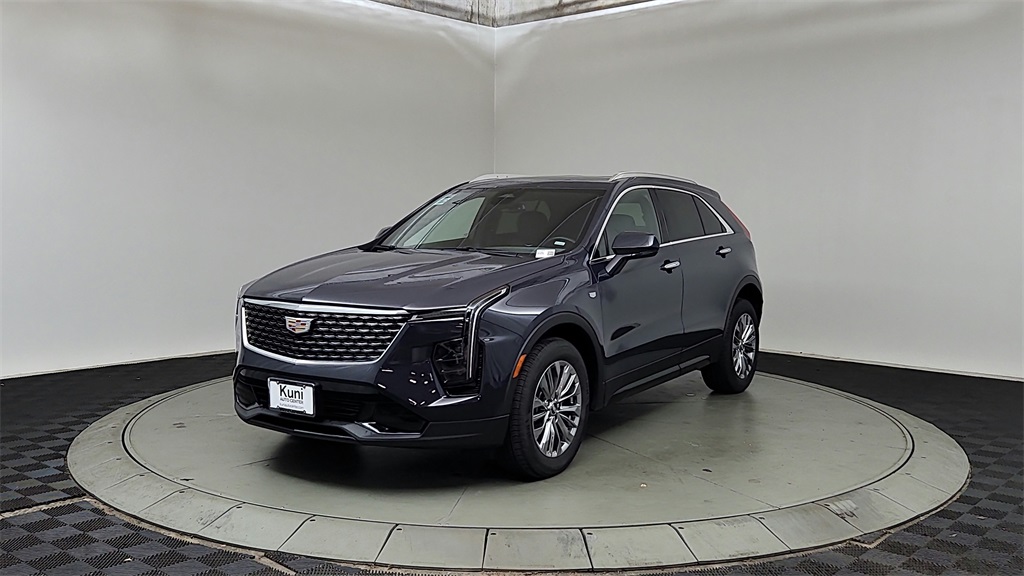 used 2024 Cadillac XT4 car, priced at $35,540