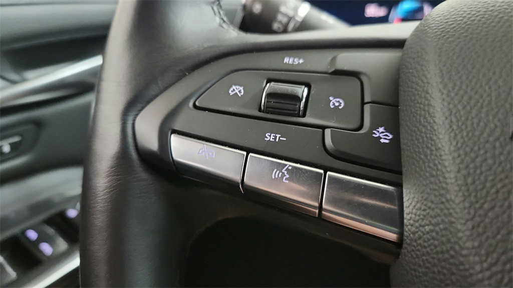used 2024 Cadillac XT4 car, priced at $35,540