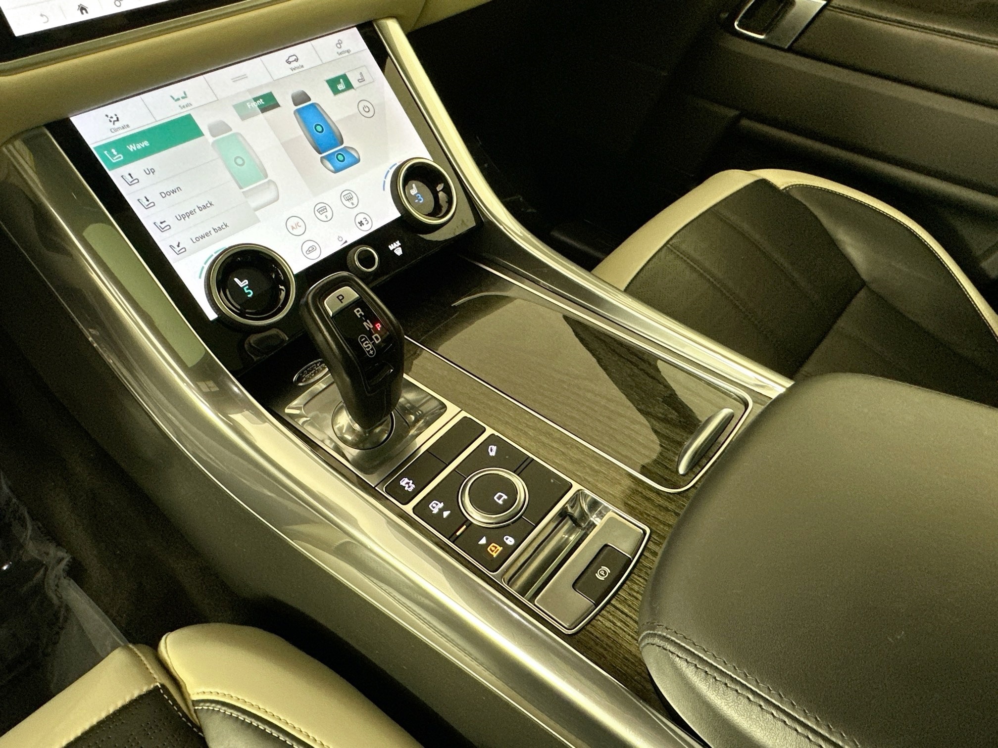 used 2019 Land Rover Range Rover Sport car, priced at $34,998