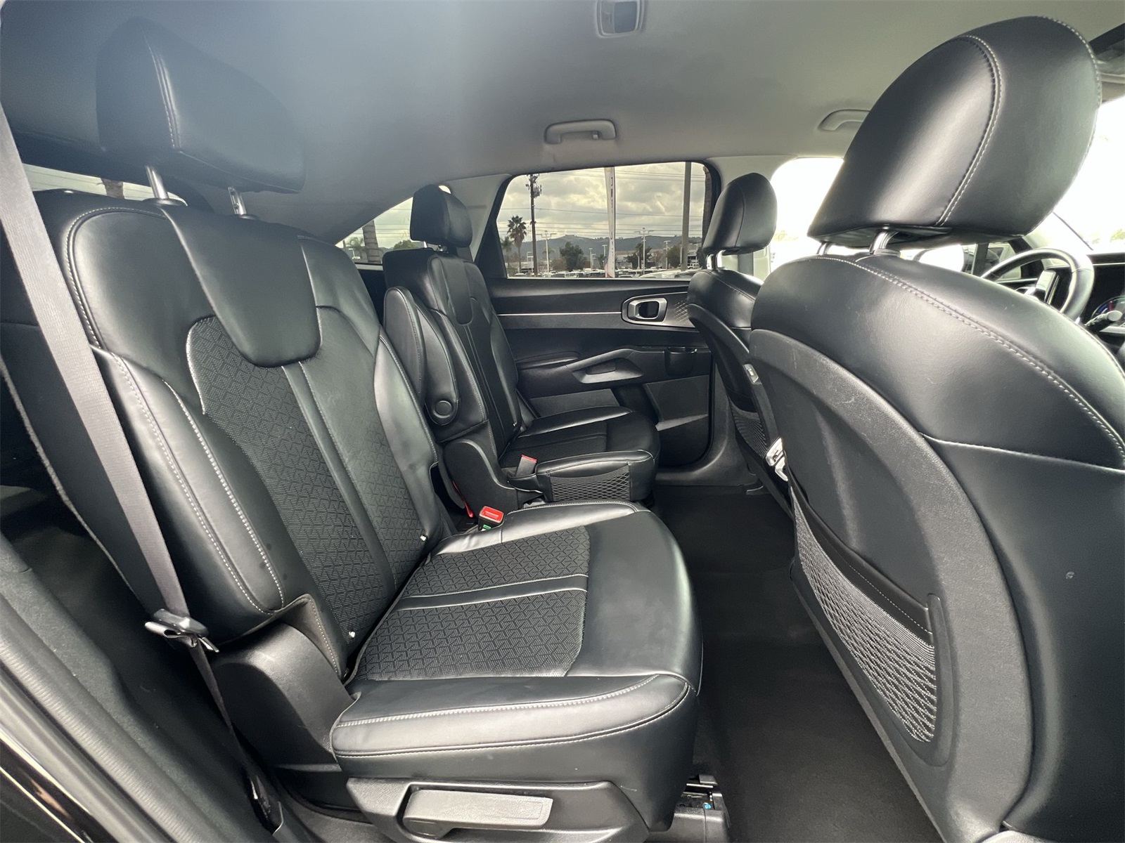 used 2023 Kia Sorento Hybrid car, priced at $26,493