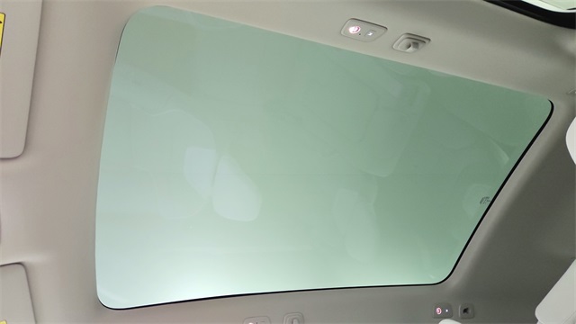 new 2025 Volvo EX90 car, priced at $85,395