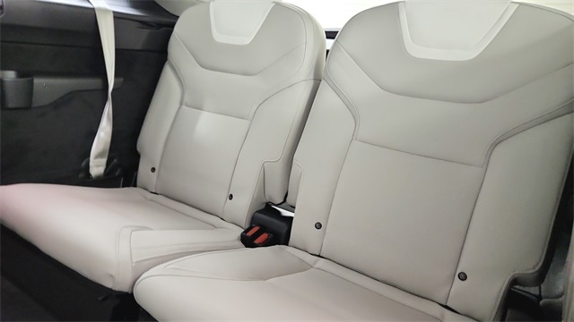 new 2025 Volvo EX90 car, priced at $85,395