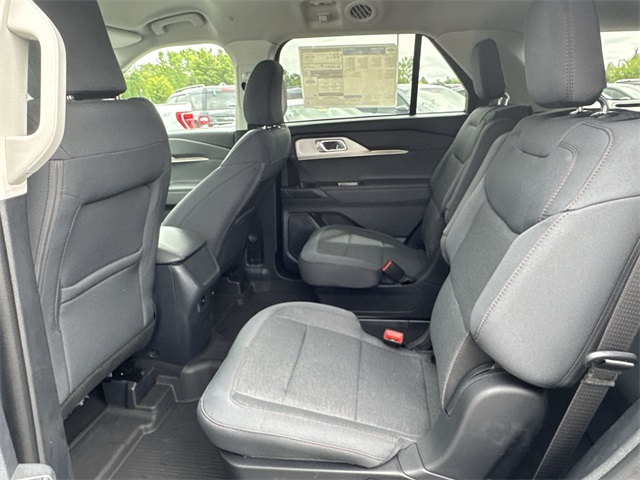 new 2025 Ford Explorer car, priced at $42,080