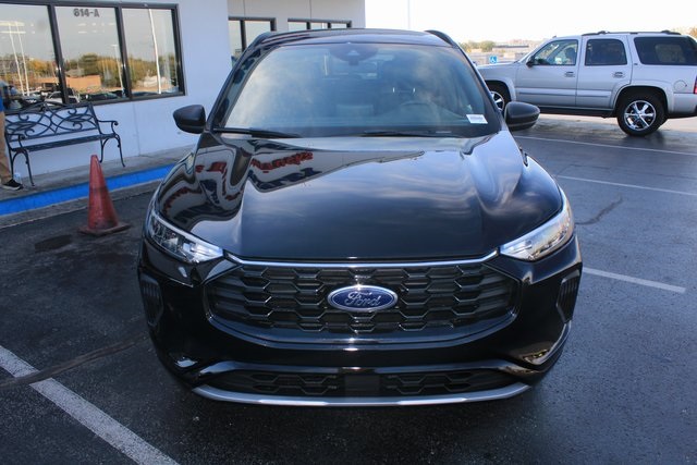 used 2023 Ford Escape car, priced at $21,000