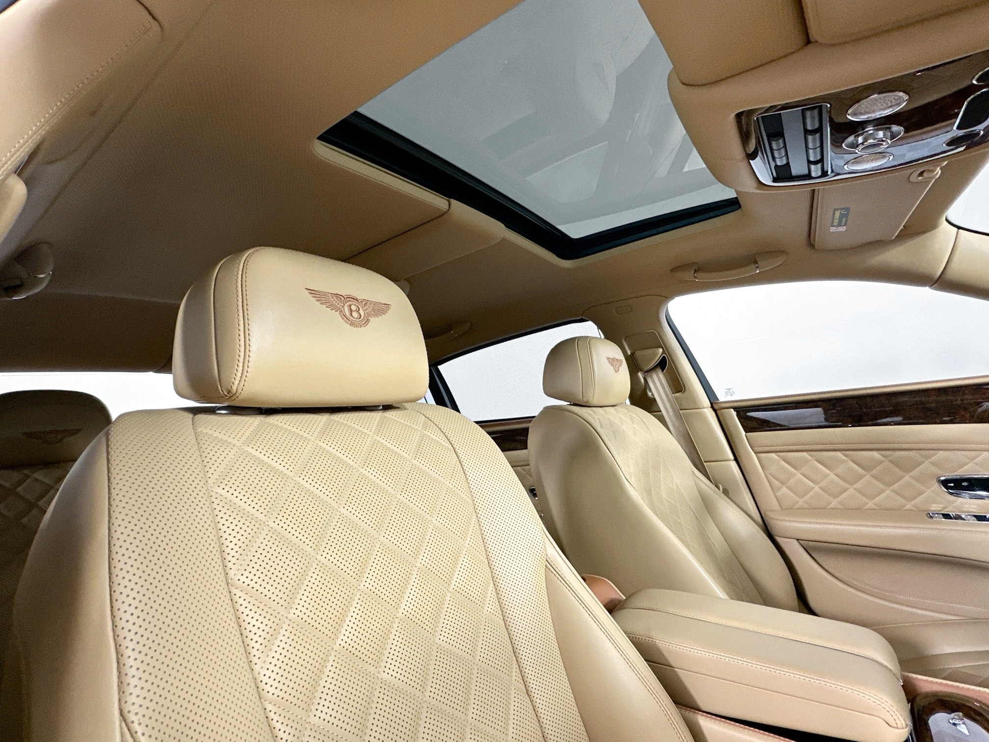 used 2018 Bentley Flying Spur car, priced at $114,999