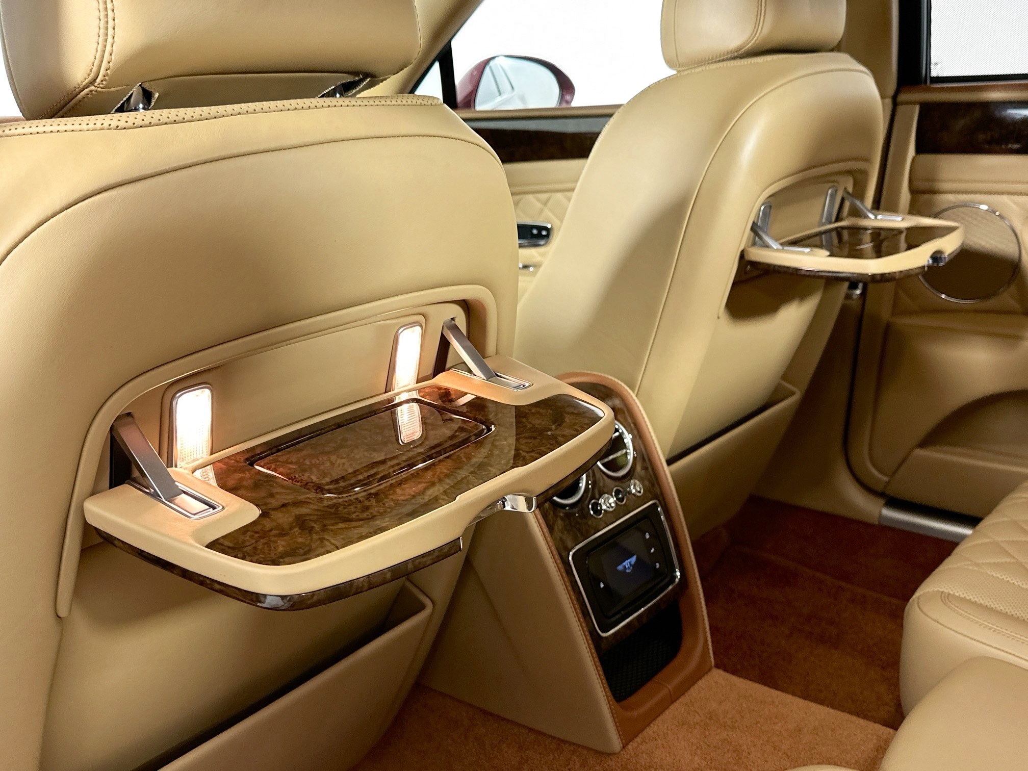 used 2018 Bentley Flying Spur car, priced at $114,999
