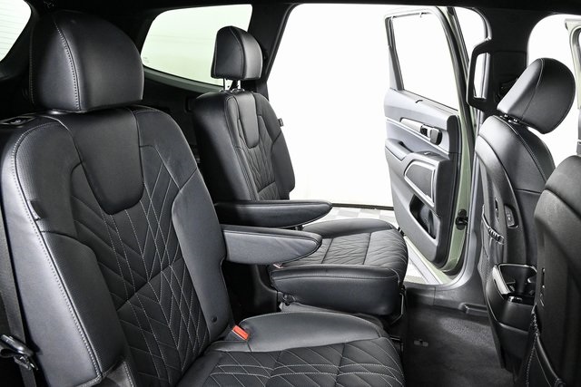used 2024 Kia Telluride car, priced at $40,800