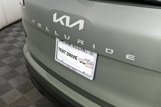used 2024 Kia Telluride car, priced at $40,800