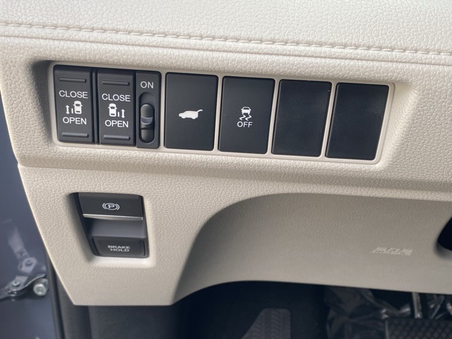 new 2026 Honda Odyssey car, priced at $43,401