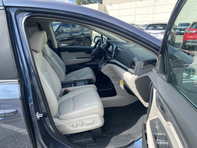 new 2026 Honda Odyssey car, priced at $43,401