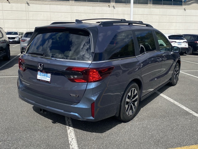 new 2026 Honda Odyssey car, priced at $43,401