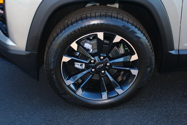 new 2026 Chevrolet Equinox car, priced at $37,290