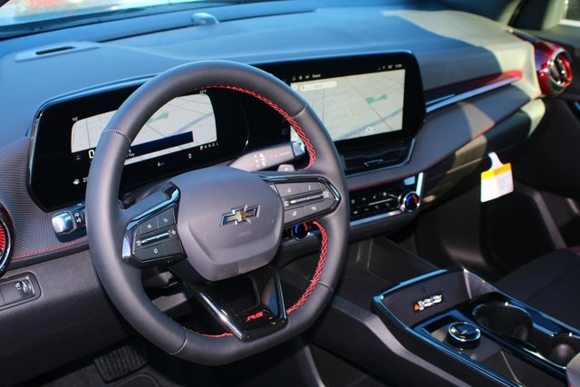 new 2026 Chevrolet Equinox car, priced at $37,290