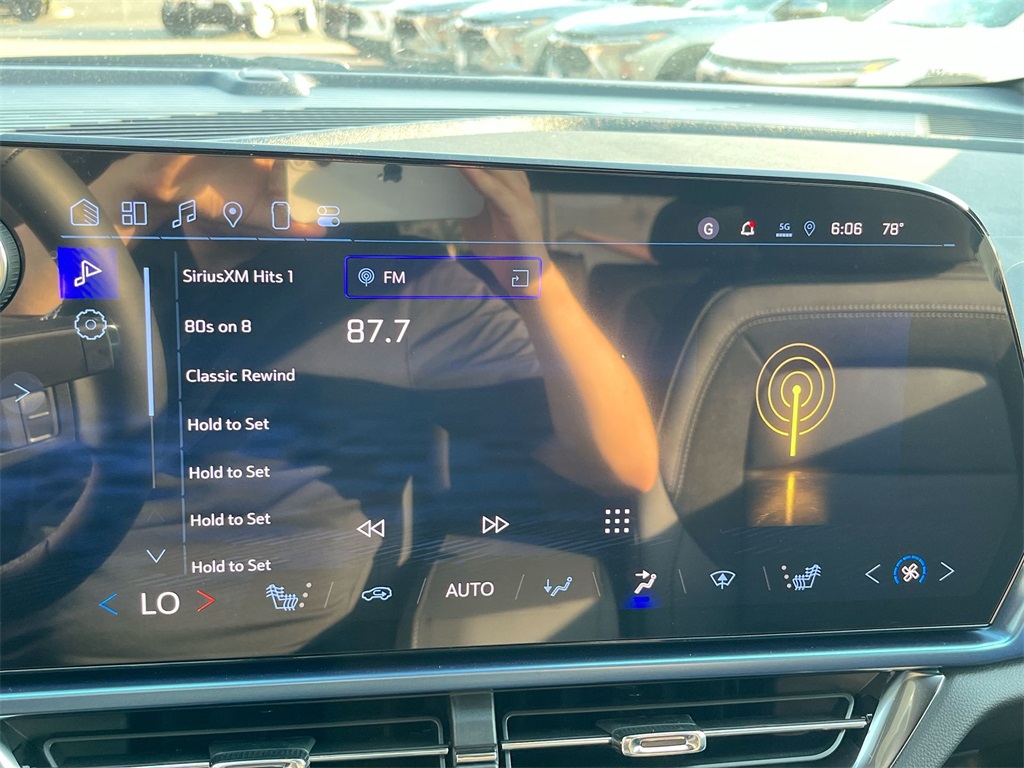 new 2025 Chevrolet Equinox EV car, priced at $37,488