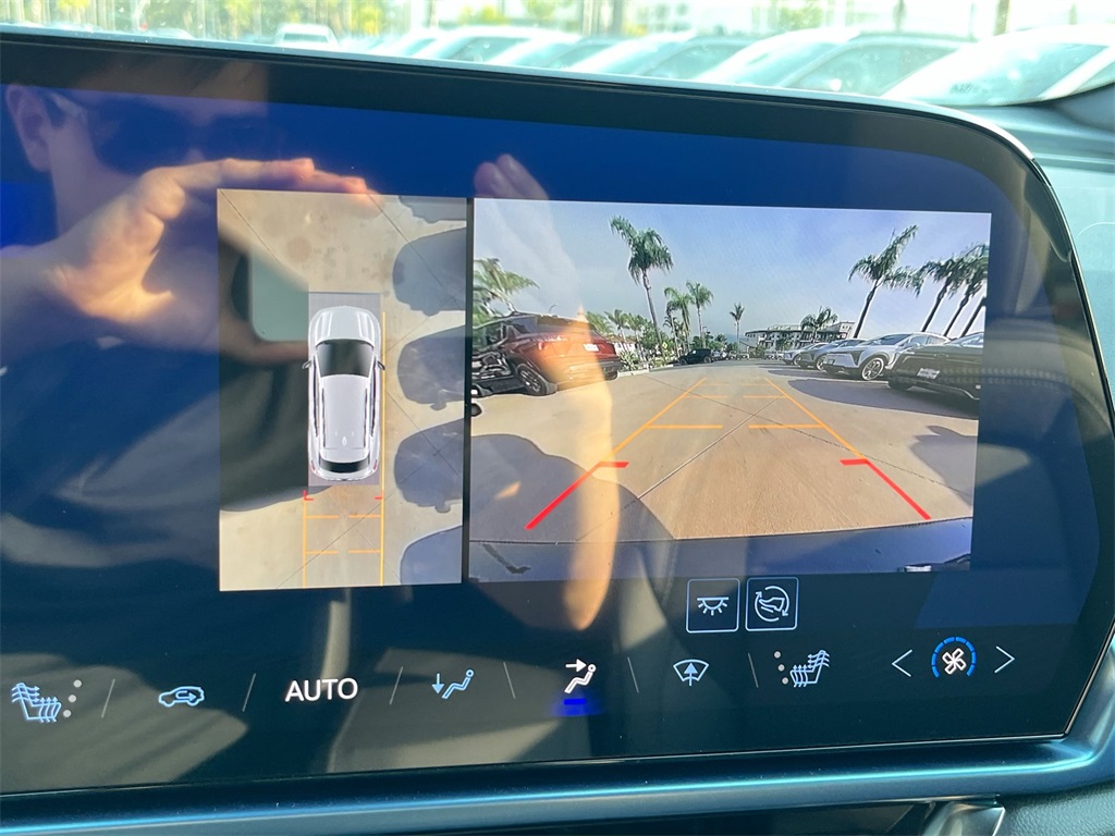 new 2025 Chevrolet Equinox EV car, priced at $37,488
