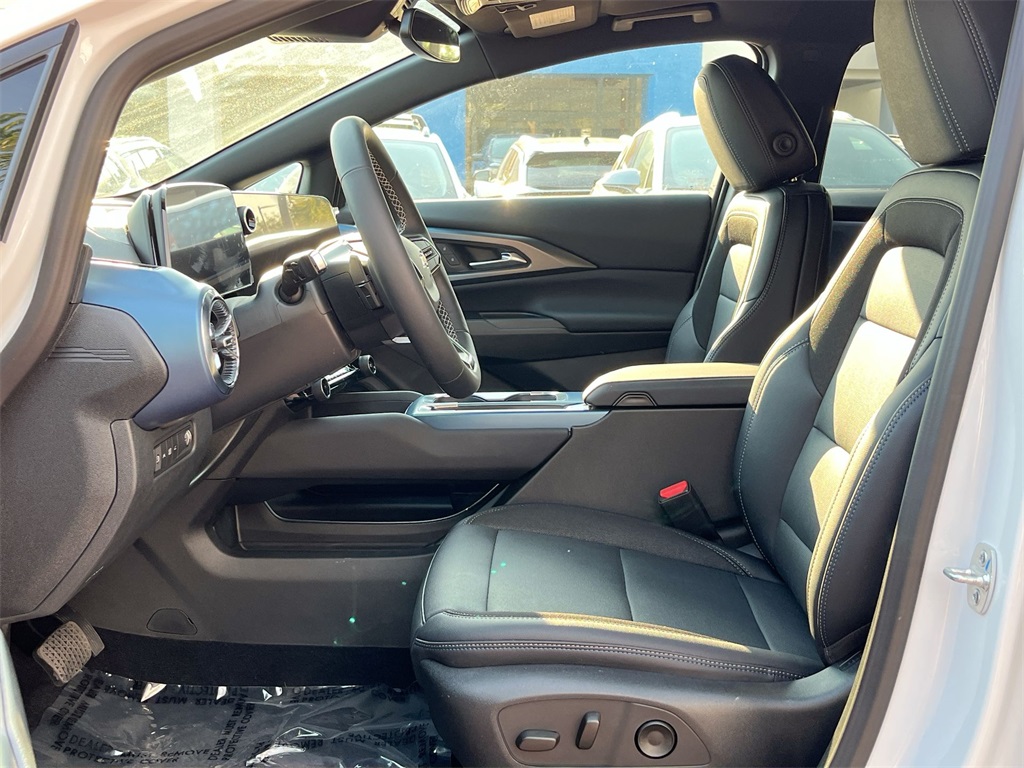 new 2025 Chevrolet Equinox EV car, priced at $37,488