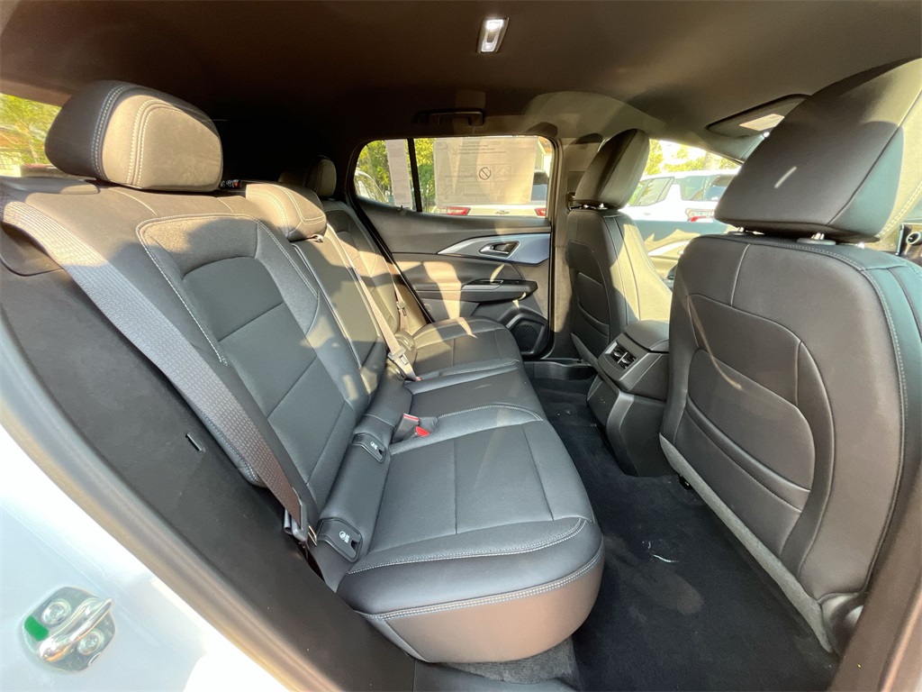 new 2025 Chevrolet Equinox EV car, priced at $37,488