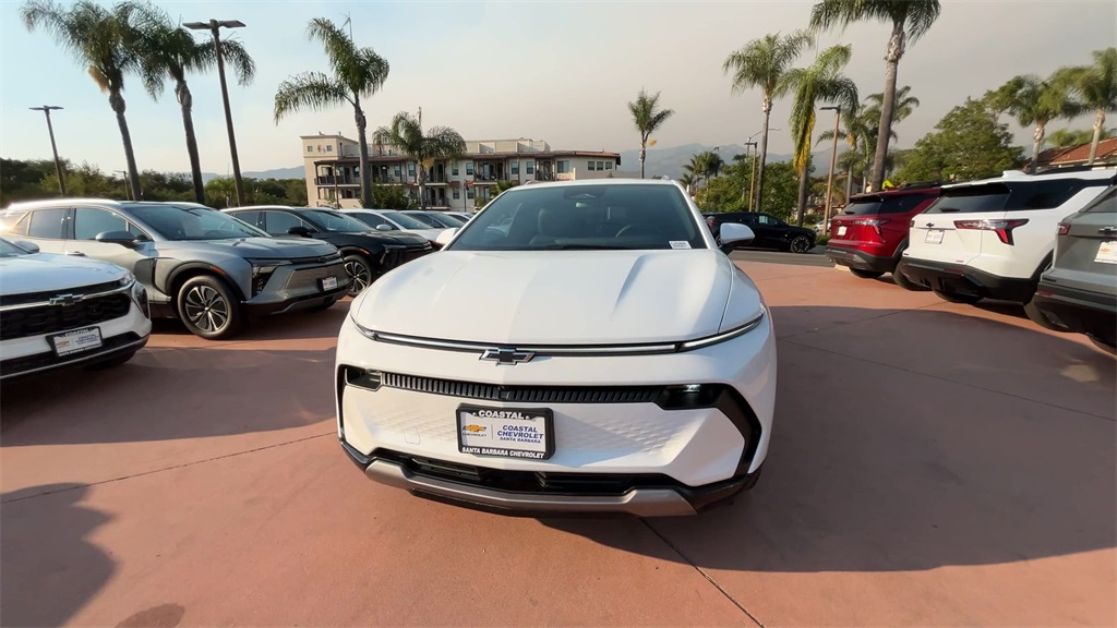 new 2025 Chevrolet Equinox EV car, priced at $37,488