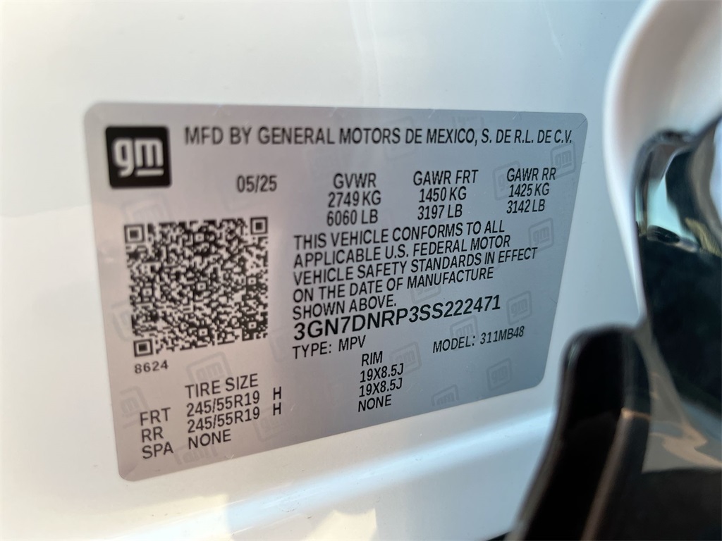 new 2025 Chevrolet Equinox EV car, priced at $37,488