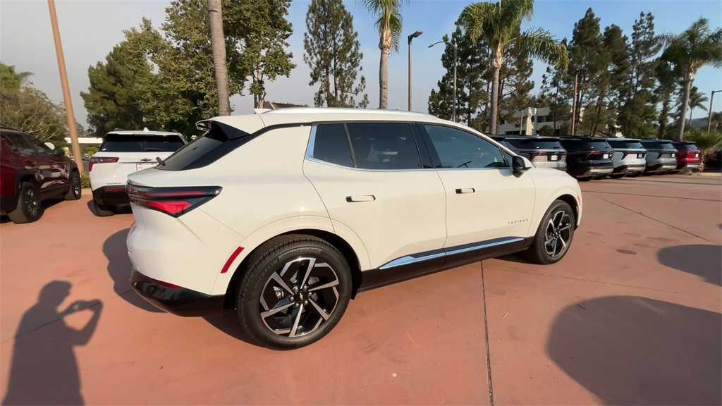 new 2025 Chevrolet Equinox EV car, priced at $37,488