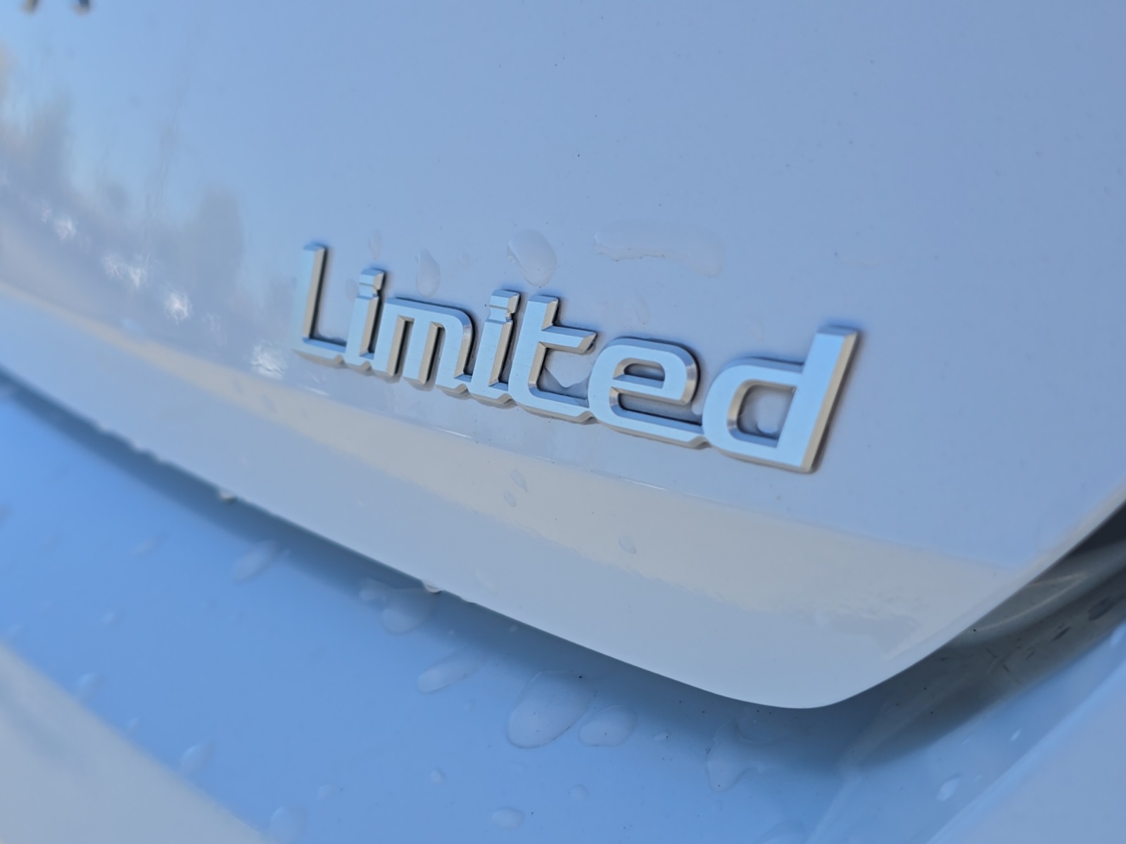 used 2024 Hyundai Elantra car, priced at $21,400