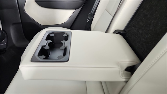 new 2026 Volvo XC40 car, priced at $53,975