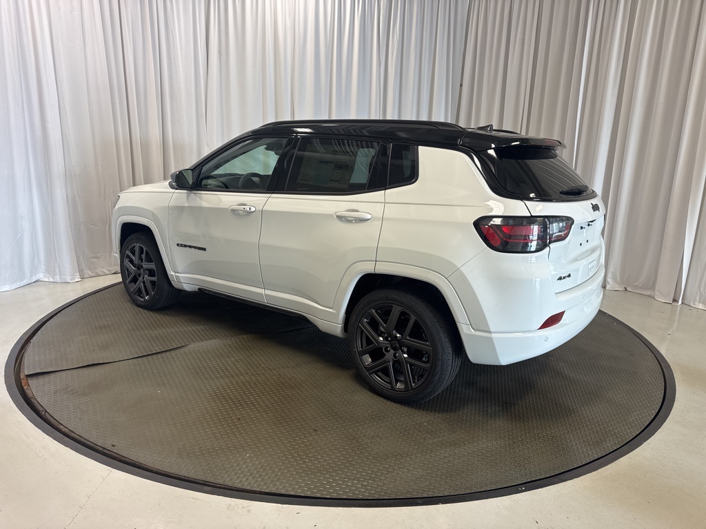 new 2025 Jeep Compass car, priced at $35,221
